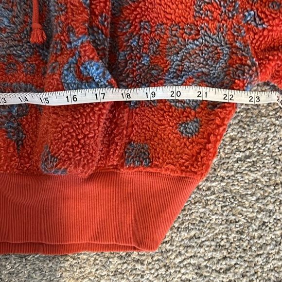 Women’s Urban Outfitters Zip Up Fleece Hooded Sweatshirt. - Picture 9 of 10